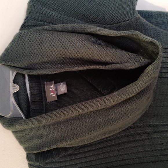 Dot's Short Sleeve Cowlneck Sweater Dress - Picture 3 of 11